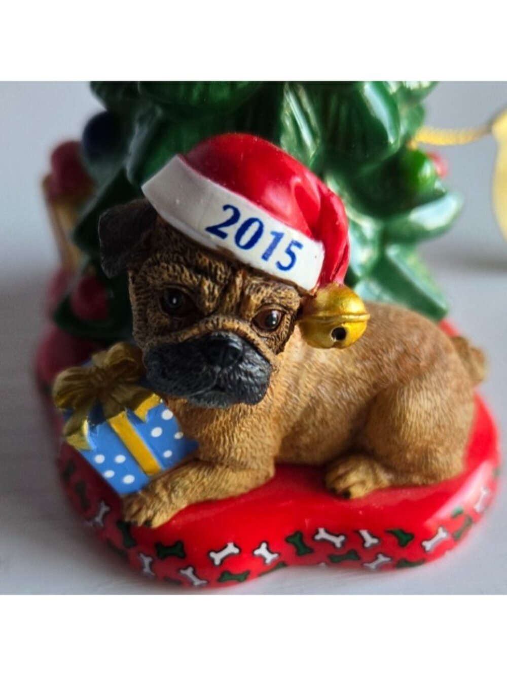 Danbury Mint 2015 Annual Pug Christmas Ornament "Waiting for Santa" Brown Pug - Picture 2 of 6
